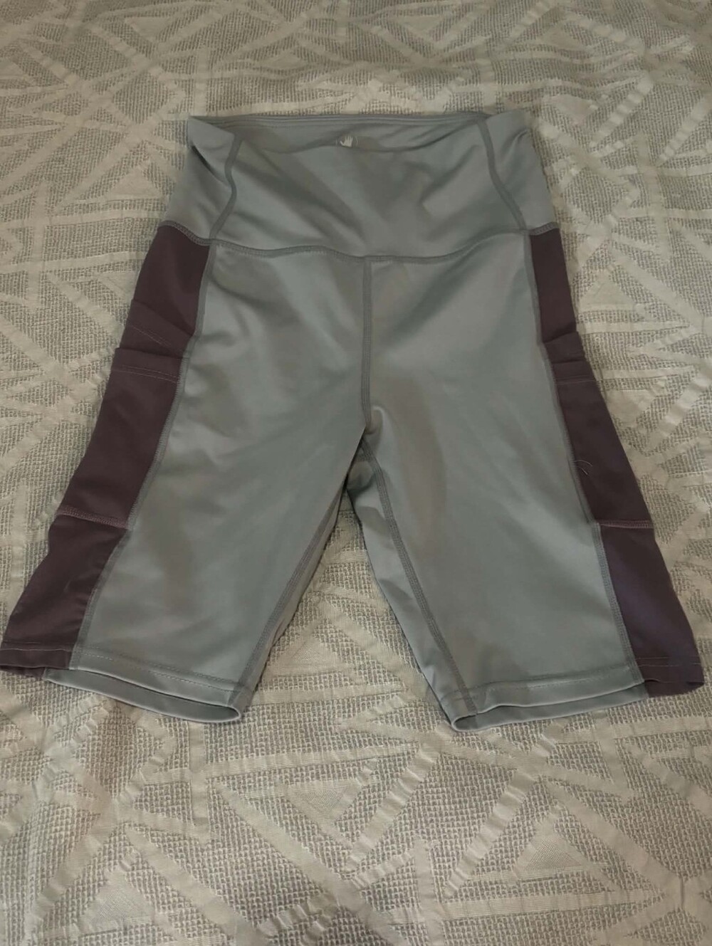 Body Glove Spin Bike Shorts, Tag Size Women's Medium